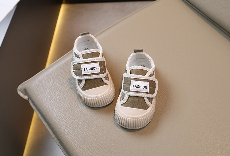 2024 Vår och höst Barncanvas Pojkar Casual Shell Head Girls Cookie Mjuk sula Babyskor_voghion.com