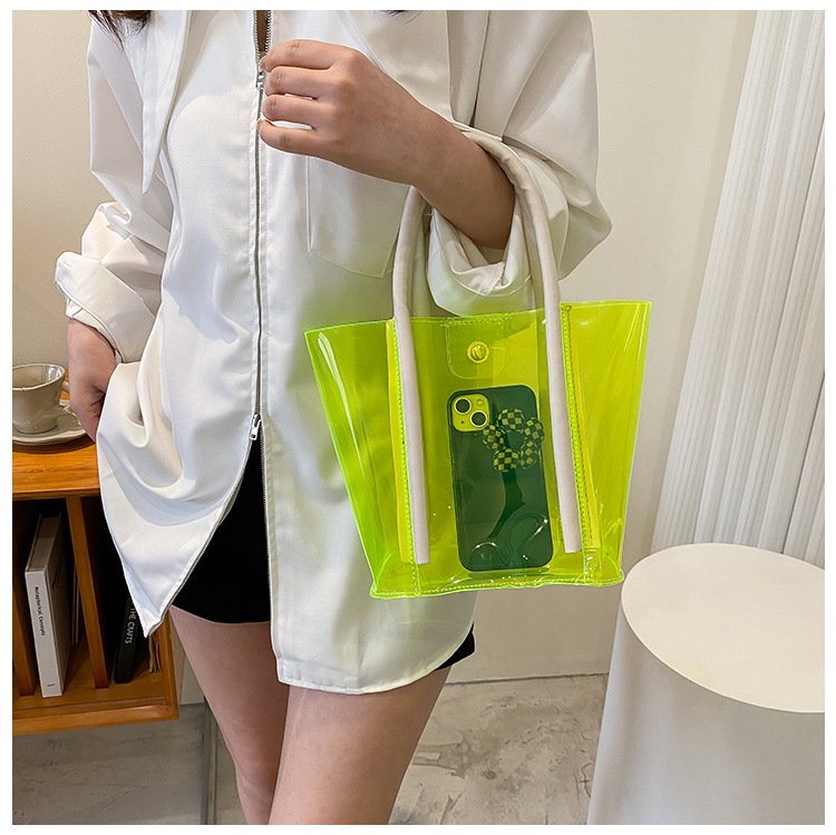 Streetwear Solid Color Transparent Square Magnetic Buckle Tote Bag display picture 1