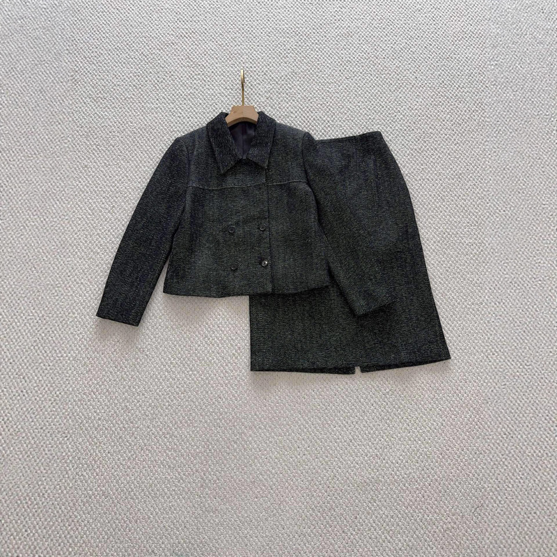 One-Piece Wool and Silk Blended Texture Suit + Skirt Set for Women Two-Piece Snowflake Jacket
