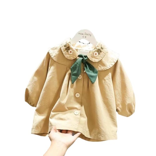 2022春秋新款女童风衣外套时髦婴儿宝宝娃娃领花朵刺绣披肩上衣潮