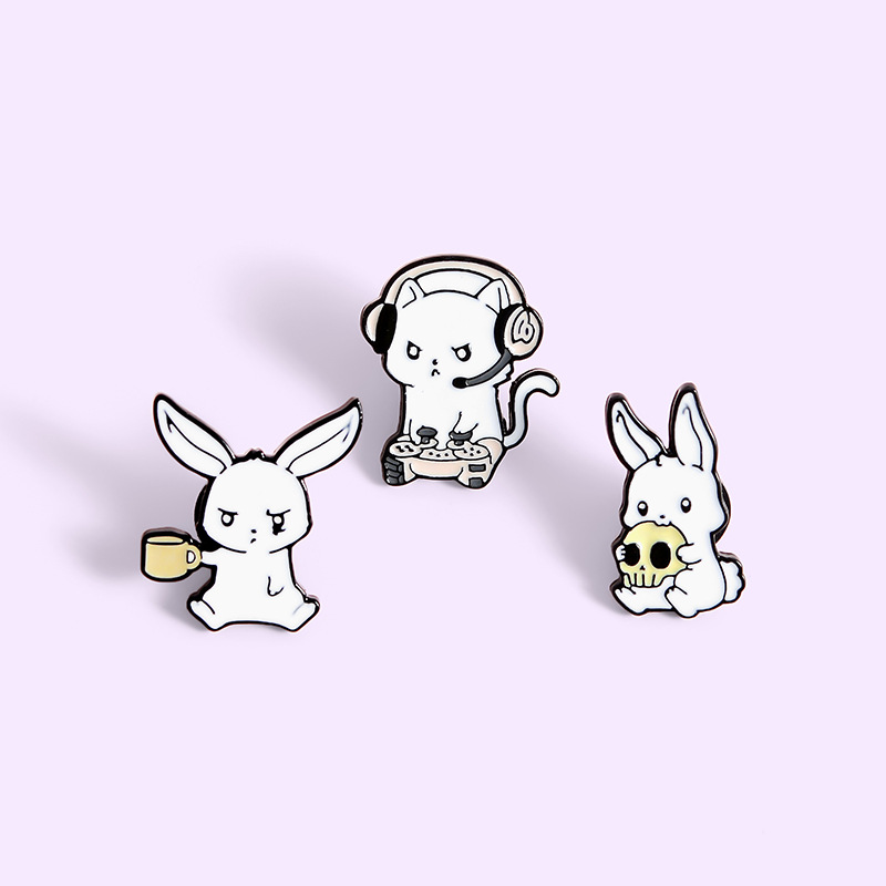 Fashion Rabbit Animal Alloy Enamel Unisex Brooches display picture 3