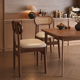 实木床;桌类、茶几;餐椅