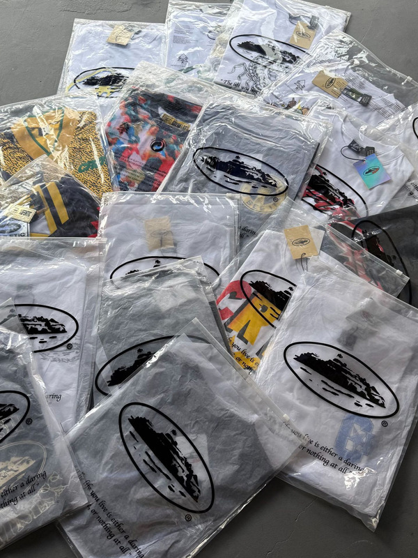 特別価格半袖TEE（単品/品質問題なしの場合は返品・交換不可）|undefined