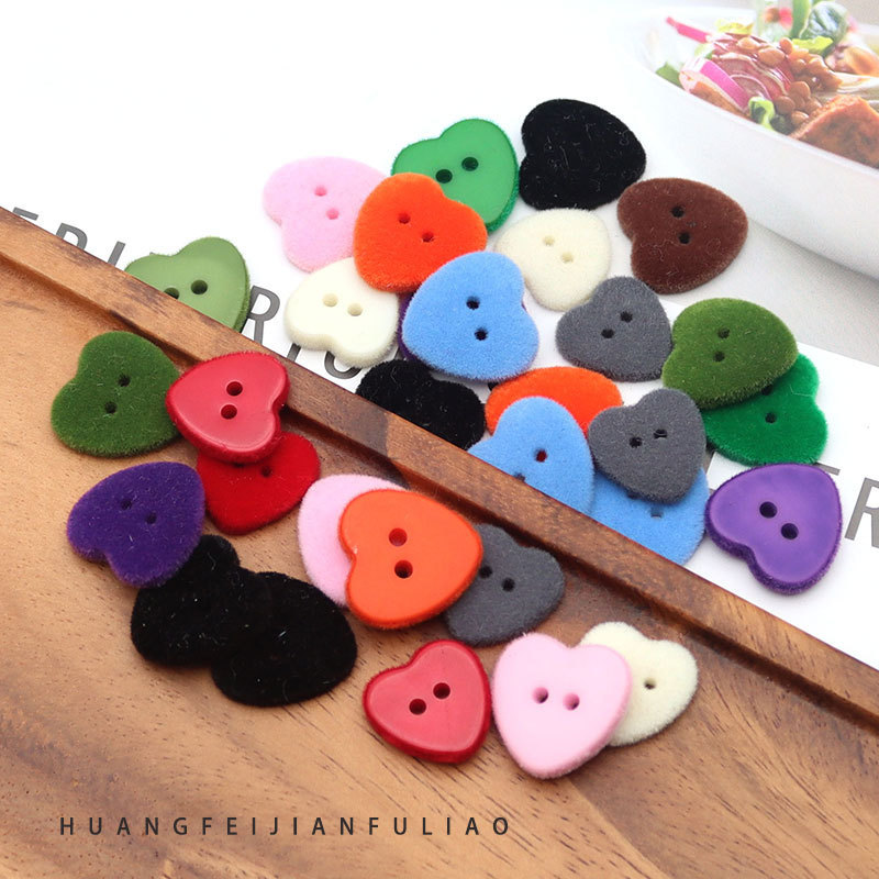 Wholesale Colorful Two-eye Resin Flocking Heart Love Button Women Cashmere Sweater Cardigan Clothes Heart Button
