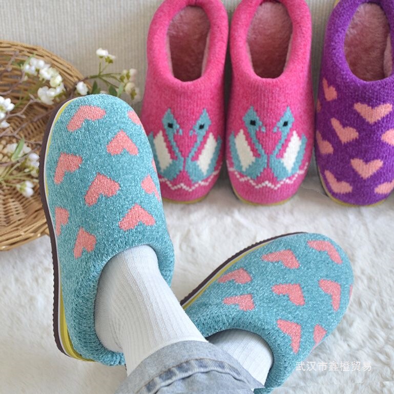 Chenille Wool Hand-Knitted Thickeneded Warm Cotton Slippers Non-Slip Wear-Resistant Couple Style Home Finished Slippers