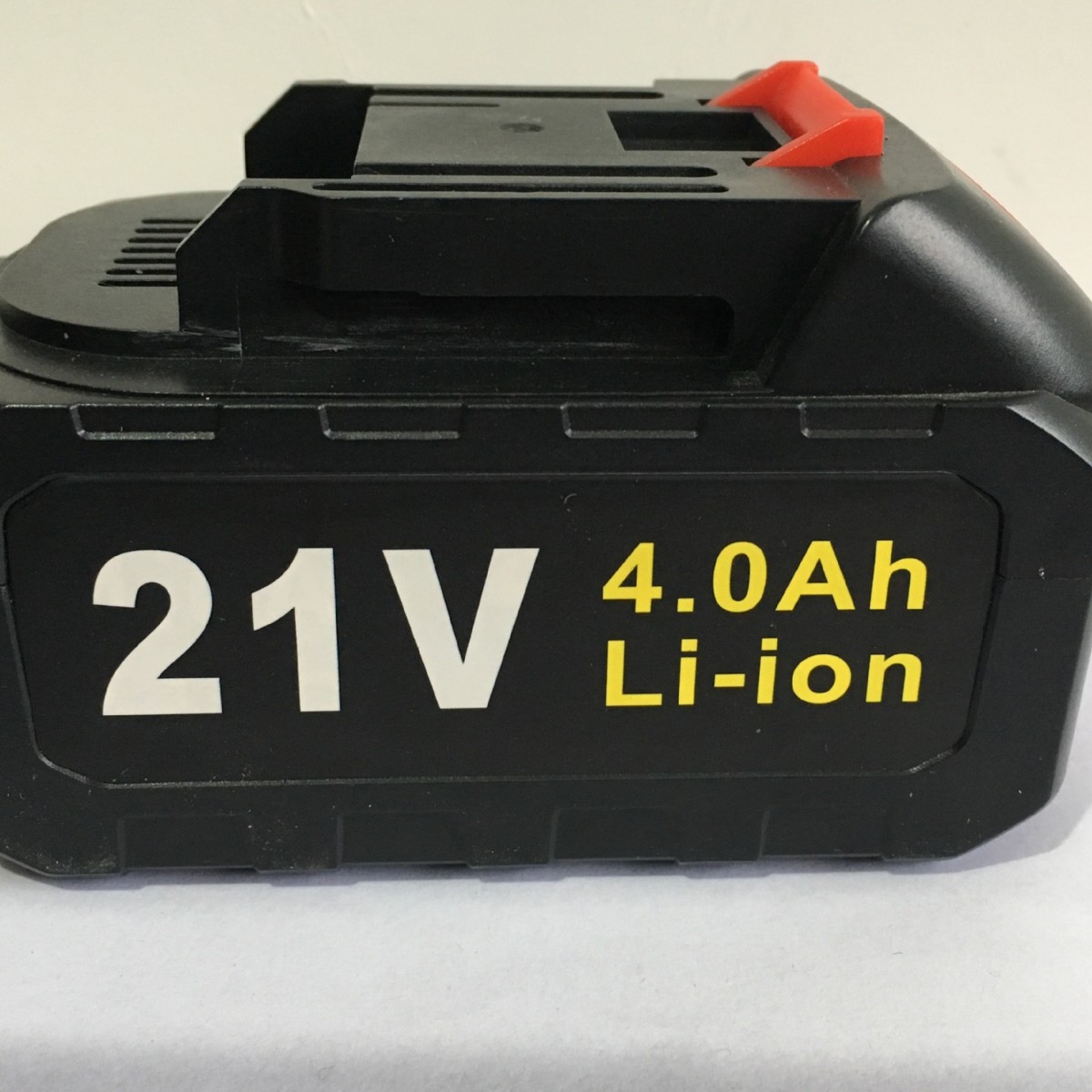 新款牧田21V手电钻充电电池电链锯电池组角磨机电池组