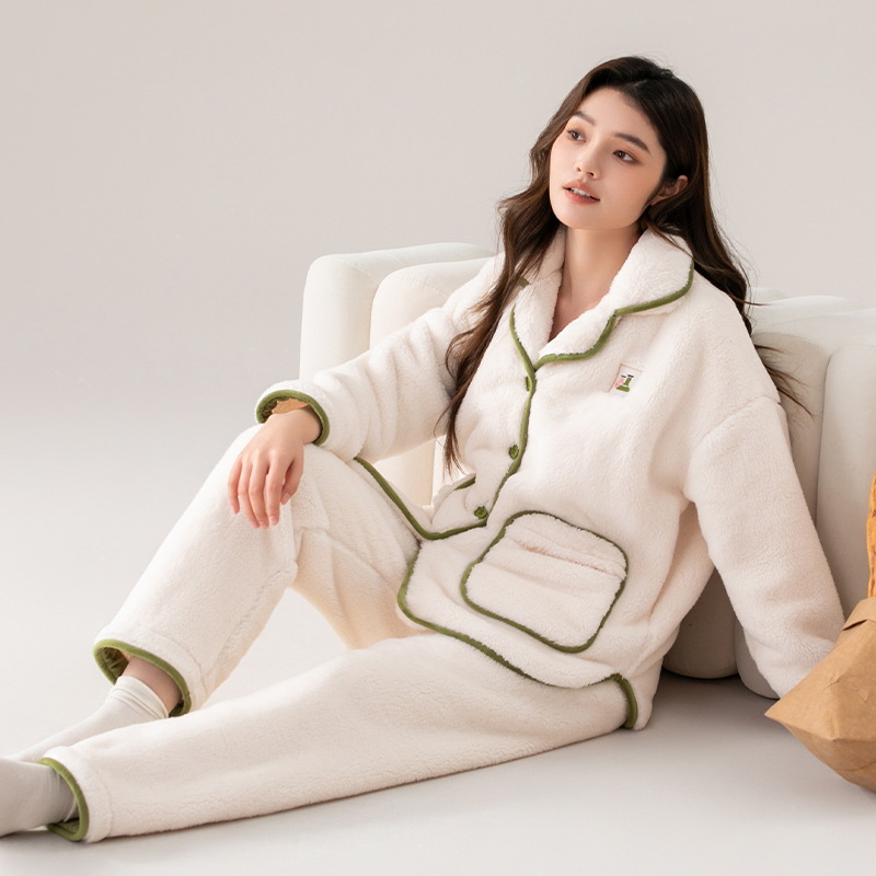 睡衣女冬季加厚加绒可外穿珊瑚绒2025新款法兰绒秋冬款家居服套装