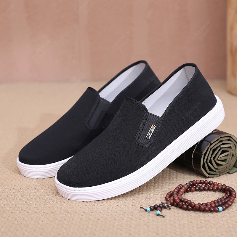 Old Beijing Cloth Shoes for Men, Breathable New Style Work Shoes, Non-Slip Slip-On Soft-Soled Casual Wear-Resistant Men's Canvas Shoes Old Beijing Cloth Shoes for Men, Breathable New Style Work Shoes, Non-Slip Slip-On Soft-Soled Casual Wear-Resistant Men's Canvas Shoes