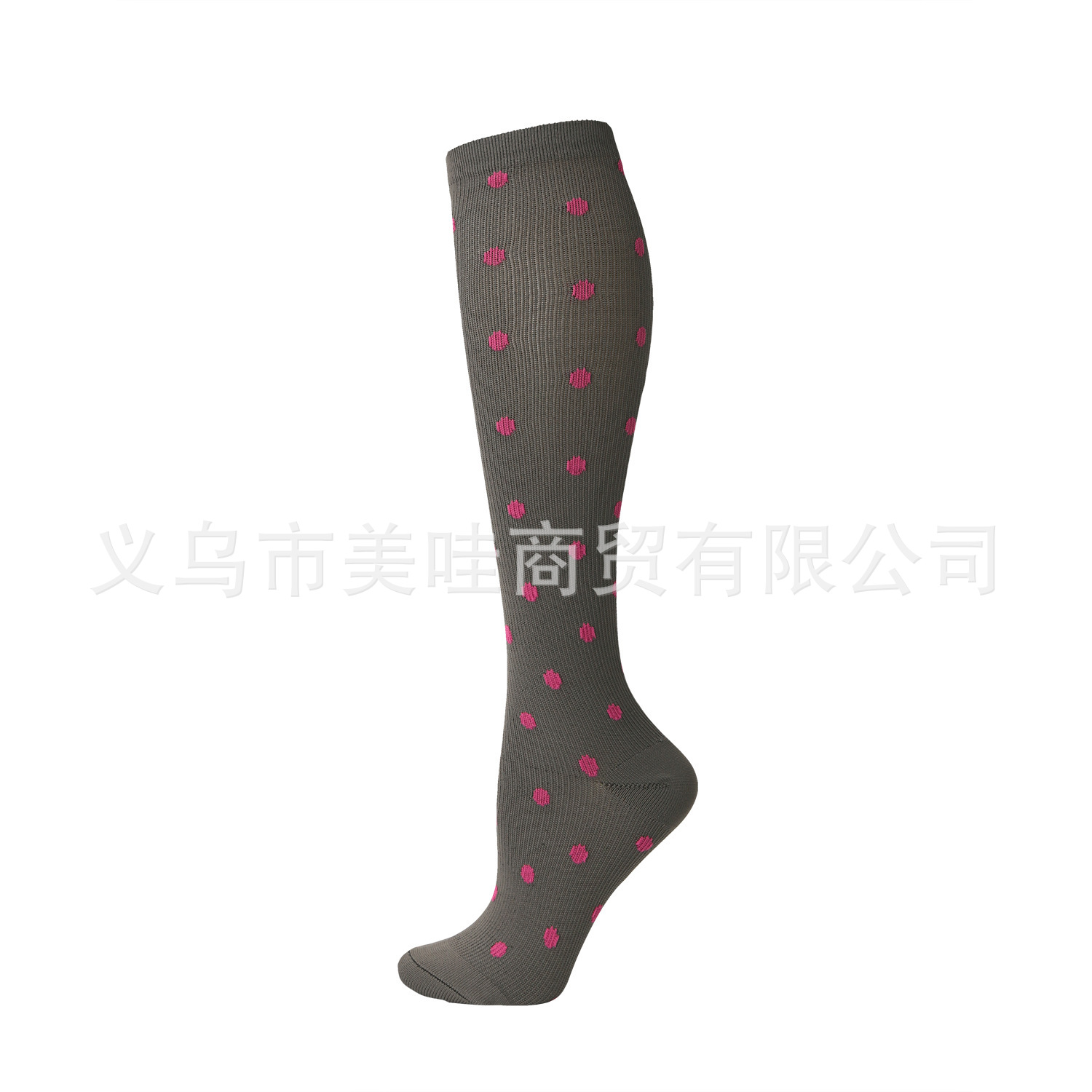 회색 배경에 핑크 점