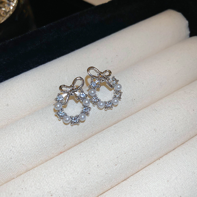 Pendientes de doble cara de la Perla del diamante de la aguja de plata Corea del Sur ins elegante pendientes de estilo frío pendientes de diseño de moda para las mujeres