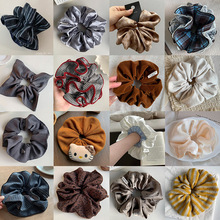 �nϵ����̖���c�lȦŮ�߼��з����l�K�ߏ���������Ƥ��㼑��L�^��