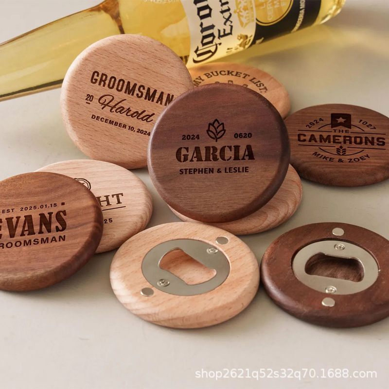 사용자 정의 자기 나무 병따개 결혼식 새겨진 신랑 들러리 선물 냉장고 자석 병따개 휴일 파티 선물