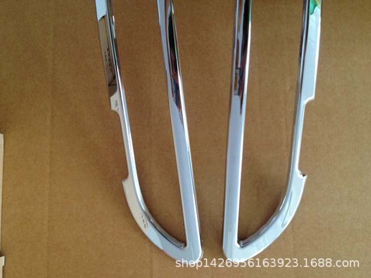 13奥迪Q5后雾 1.jpg
