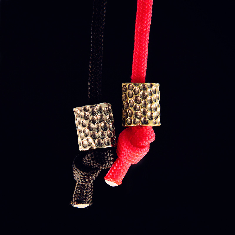 Outdoor knife pendant alloy diy hand-woven accessories diamond ring accessories umbrella rope keychain flashlight pendant wholesale