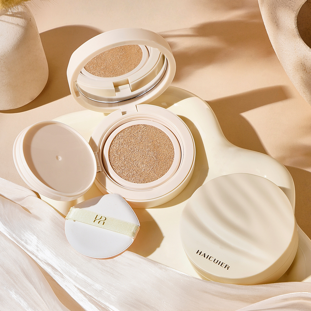 Haituer Ginseng Essence Cushion Cc Cream Is Lightweight, Breathable, and Covers Imperfections, Adheres to the Skin Naturally, and Provides Nourishment