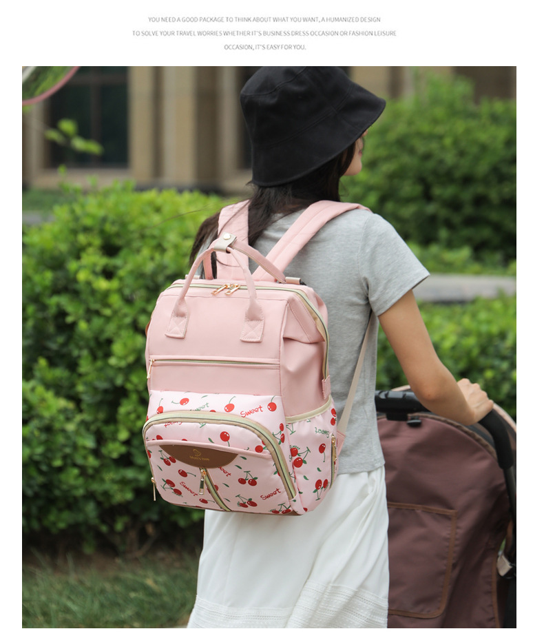 Mother and baby bag, maternity bag, large-capacity convenient mommy bag, new style, with an opening at the back to hold a baby bottle, multi-compartment maternity bag undefined