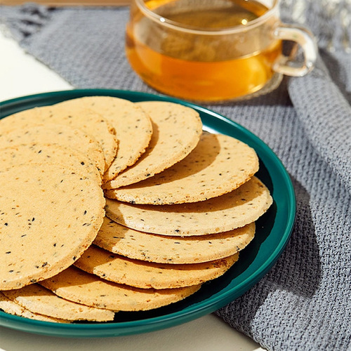 Chicken Intestine & Chinese Yam Cake – New Year’s Gift, Factory Wholesale, Snacks, Biscuits, Whole Grain, Crispy Pancakes, Meal Replacement Cakes, Chicken Intestine & Chinese Yam Cakes