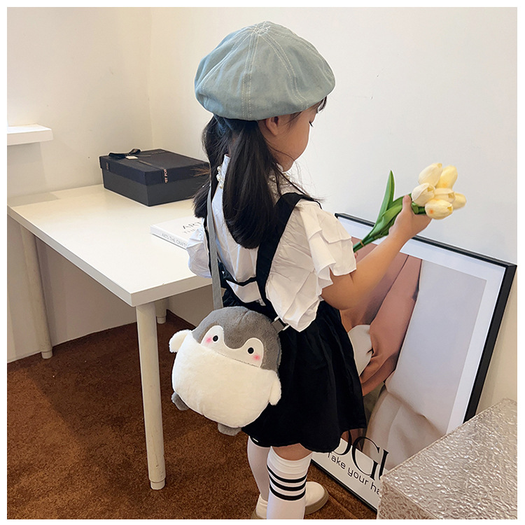 2023 Fashionable new cute cartoon children's trendy bags, plush bags, single-shoulder bags, animal bags, coin purges, and cosmetic bags undefined