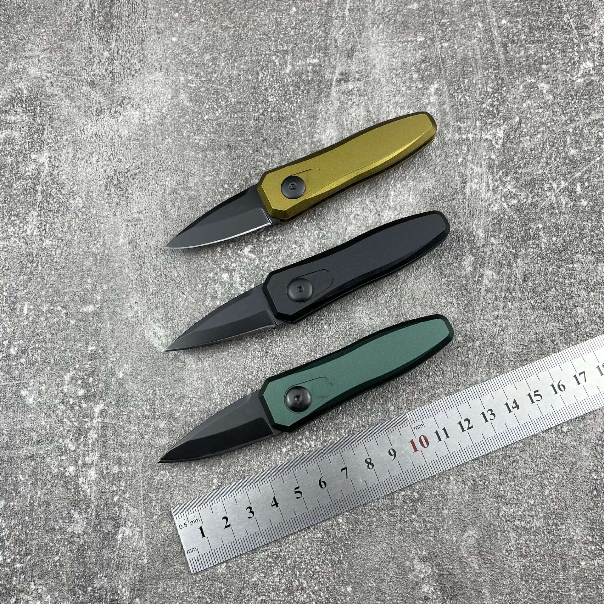 外贸热销7500折叠刀高硬度折刀锋利随身便携小刀户外刀具露营工具