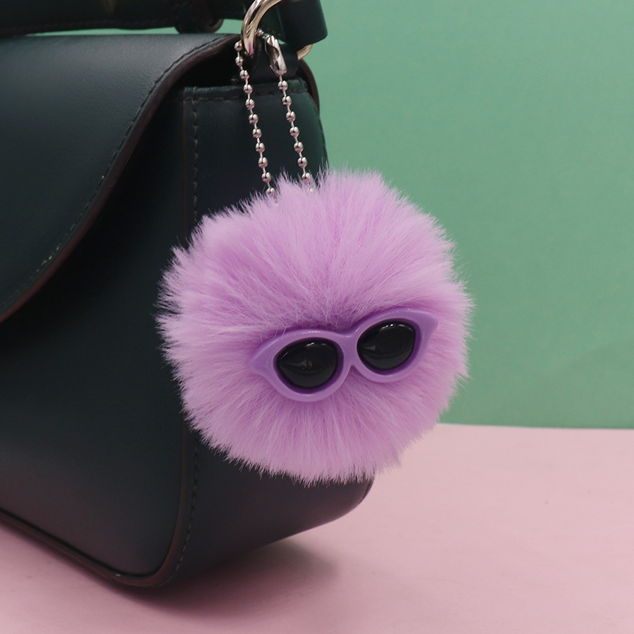 Internet celebridad pequeño llavero de cerdas lindo dibujos animados felpa muñeca bolsa colgante piel bola muñeca llavero anillo Accesorios
