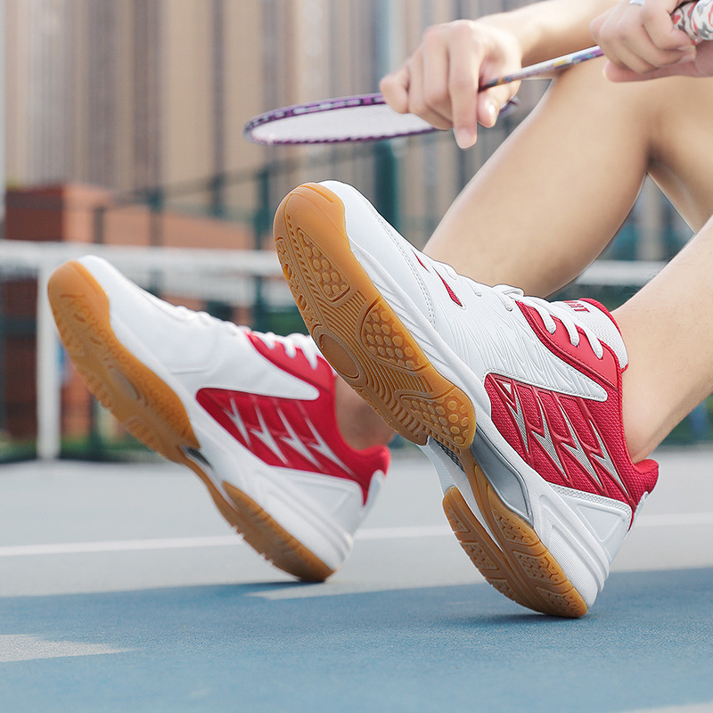 Zapatos de entrenamiento profesional transfronterizos zapatos de bádminton de malla hombres y mujeres zapatos de tenis de mesa zapatos de carrera casuales ligeros