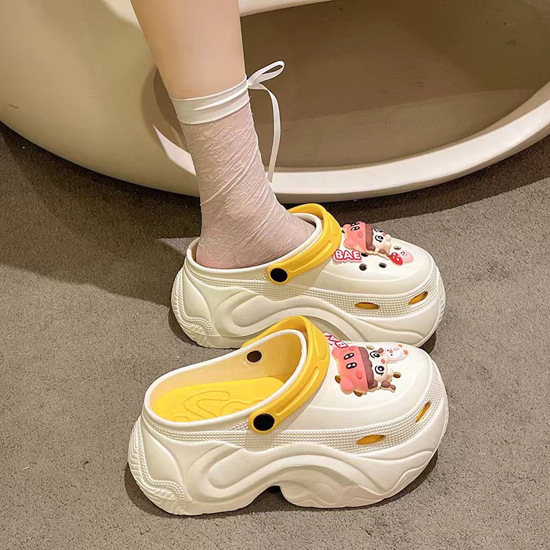 5691bae girl white and yellow