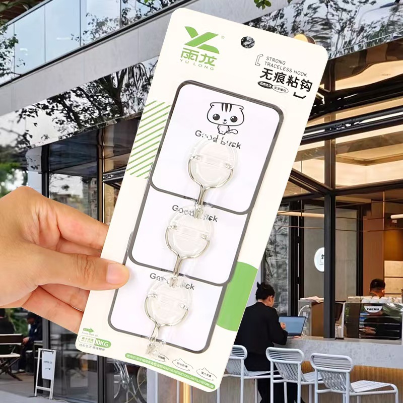 Tres ganchos pegajosos de dibujos animados de fresas rosa ganchos pegajosos de dibujos animados de oso ganchos pegajosos multifuncionales para hogares dormitorios para estudiantes