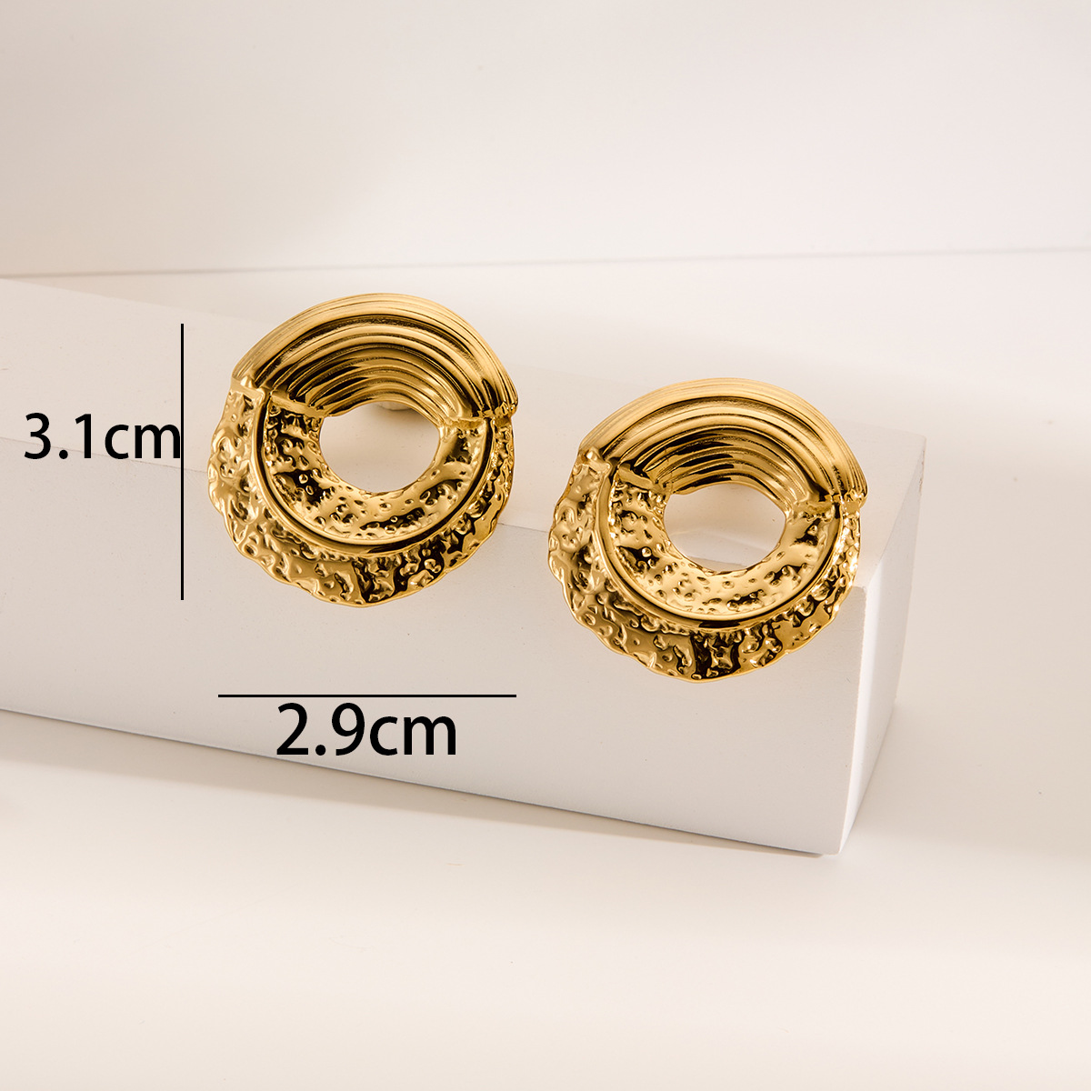 8g Weight Titanium Steel Ear Needle Material Ear Studs Classification 1 Pair Quantity Casual Occasion Titanium Steel Material Geometric, Heart Shape, Flower Pattern Women's Gender Plating Design Elegant, Lady Style 1 Pair Elegant Lady Geometric Heart Shape Flower Plating Titanium Steel Ear Studs 3