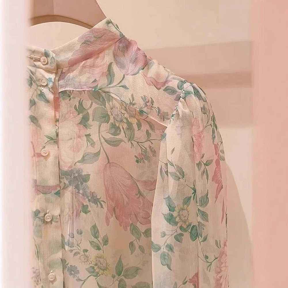 Design apricot spring silk shirt