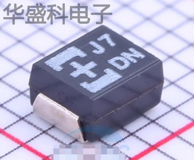 20TQC22MYFB 描述 22uF(226) ±20% 20V 钽电容器
