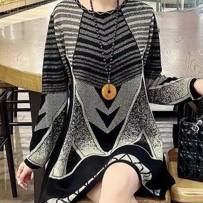 2024 New Mid Round Neck Fall/Winter Belly Covering Slimming Western Style Casual Knitted Geometric Sweater 2024 New Mid Round Neck Fall/Winter Belly Covering Slimming Western Style Casual Knitted Geometric Sweater