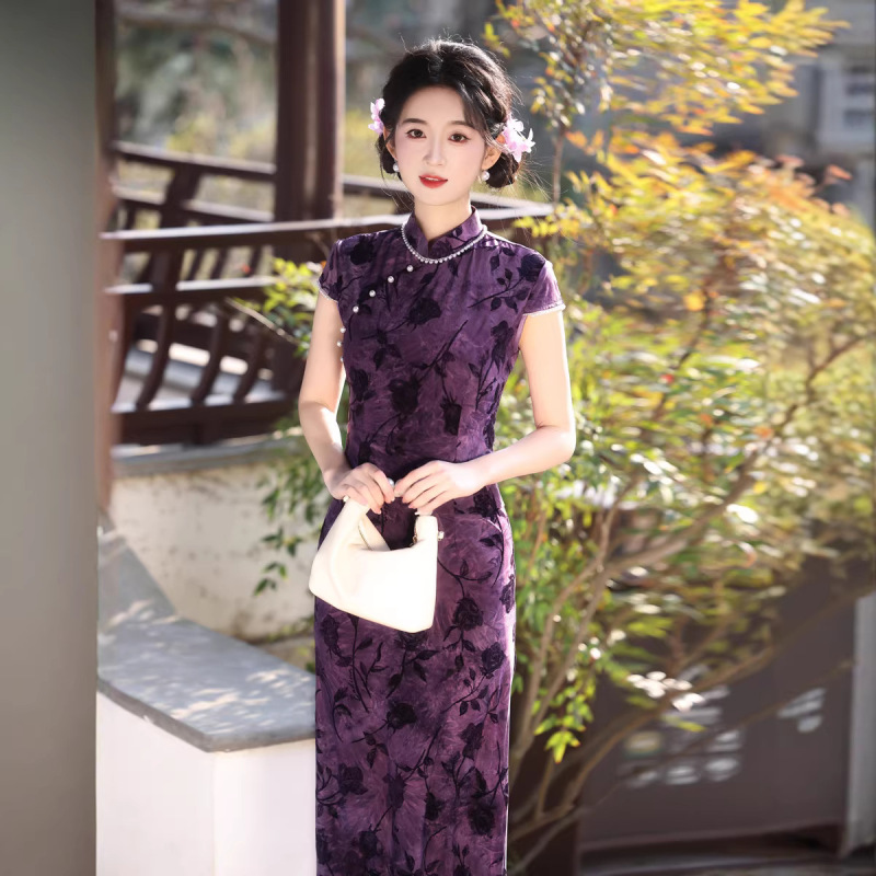 New Chinese-Style National Style Young and Beautiful Purple Cheongsam with Velvet Print, 2026 Summer Daily Wear Dress with a Youthful Vibe