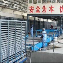 山东机械厂供应成套集装箱地板设备