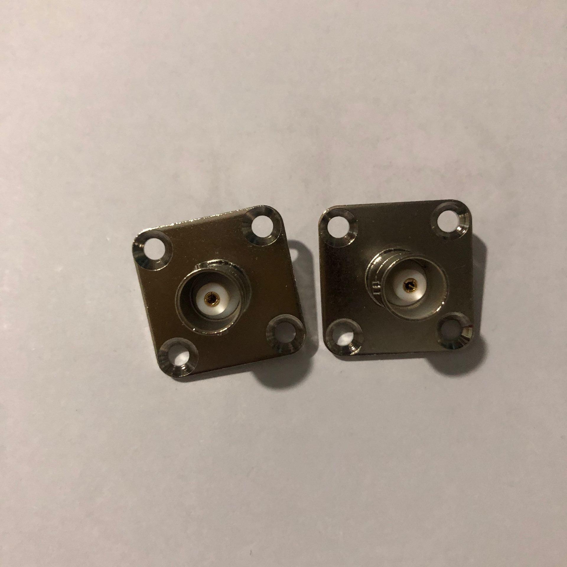 同轴射频连接器 BNC-KF BNC/Q9-50-KF 带法兰固定机壳面板 Q9-K