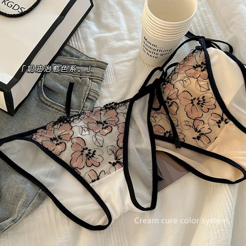 Lightly luxurious embroidered lace thin strap low-waist women's underwear feminine bow comfortable pure cotton crotch briefs seamless