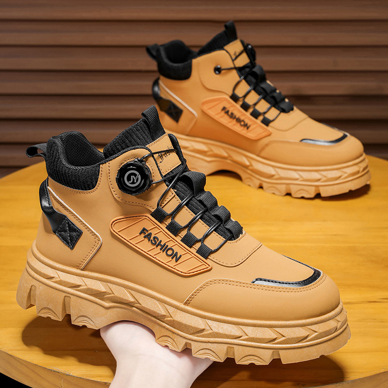 Zapatos masculinos de seguro laboral nuevos zapatos de alta ayuda en otoño hombres estilo británico retro botas cortas con suelas gruesas botas Martin moda masculina