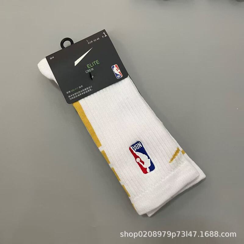 NBAの19種類のアメリカのバスケットボールの靴下の選手版はタオルの底の青少年の実戦の訓練の高いスポーツの靴下を厚くします。|undefined