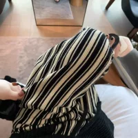 Текстура большого размера вертикальные брюки в полоску женские летние новые прямые брюки тонкая высокая талия