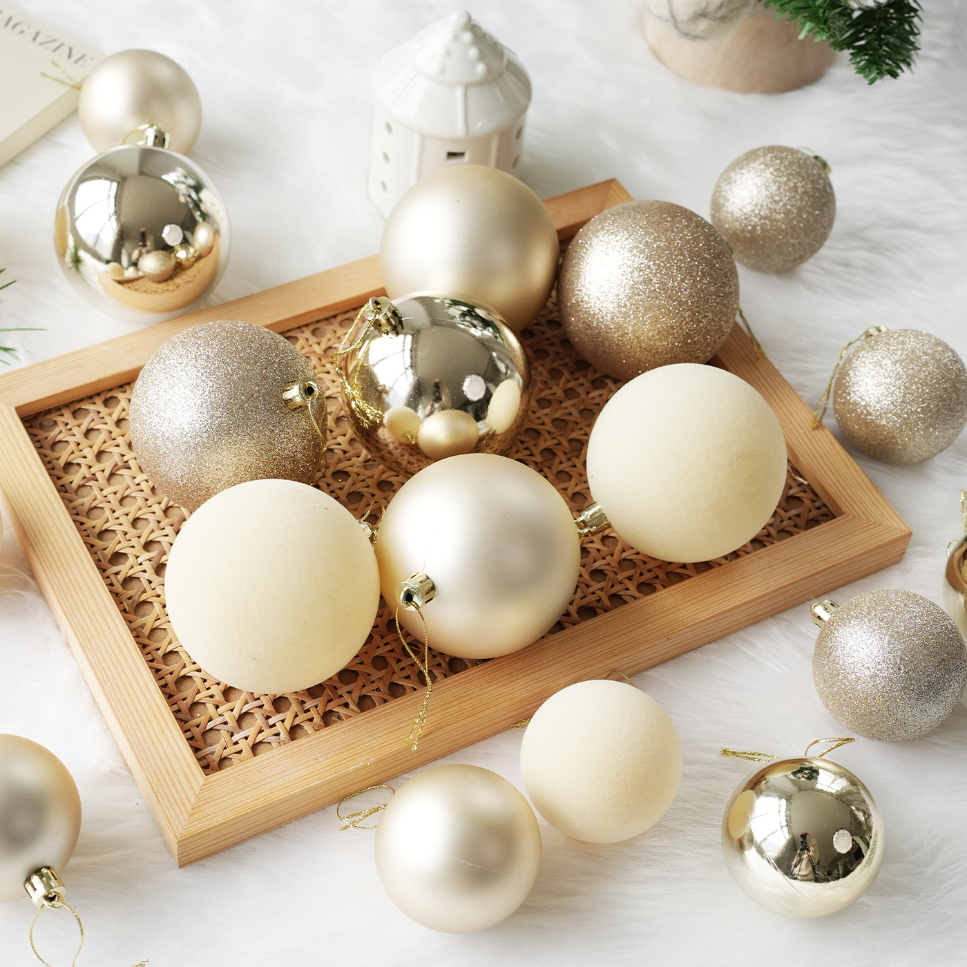 Transfronterizo 6CM / 8CM paquete de Navidad 24 bolas colgantes de Navidad decoración de árbol de Navidad colgante decoración de props
