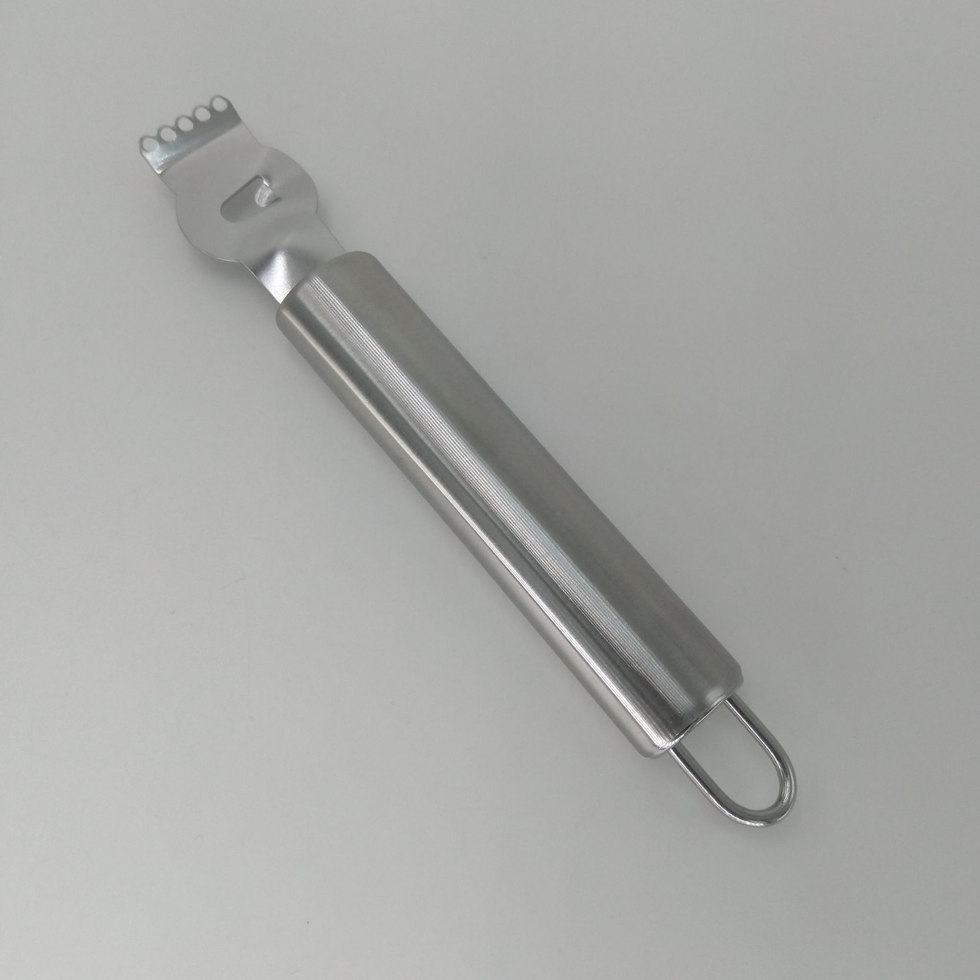 E01