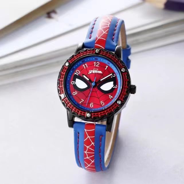 Cartoon Boy Spider-Man Watch Student Party New Creative High-End Marvel Kidsren's Digital Quartz Watch