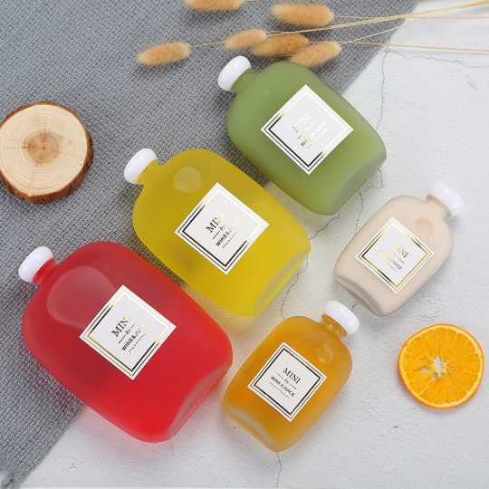 Small Wine Bottle Fruit Wine Bottle Coffee Beverage Bottle Creative Fruit Juice Liquor Glass Bottle Transparent Takeaway Beverage Bottle