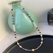 ��ˮ����������Ȼ��ݮ���i朲���ɫ����Ů�ж�Ͱ�ˮ���i���