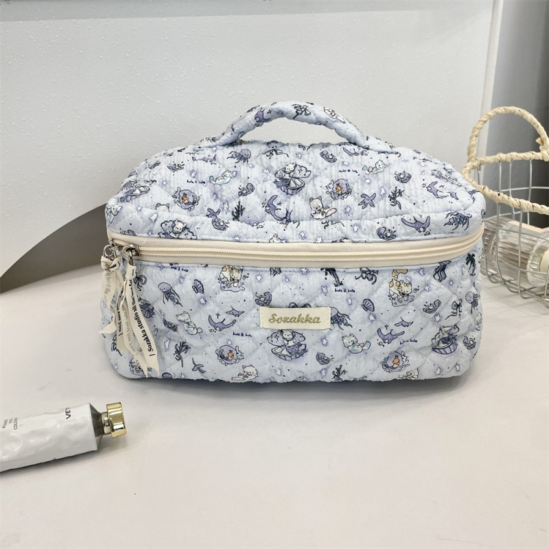 54131【著作権モデル】化粧バッグ女性アニメかわいい携帯大容量旅行品収納バッグ|undefined