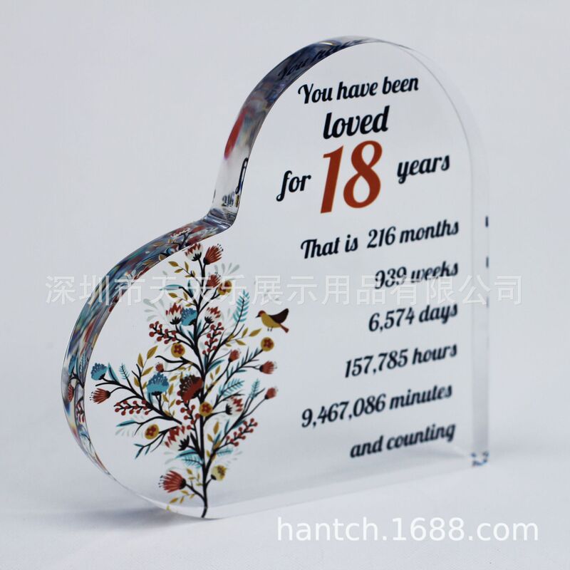Personalized production of high transparent heart-shaped photo frame birthday wishes to express thanks to the photo frame to send employees exquisite personalized medals
