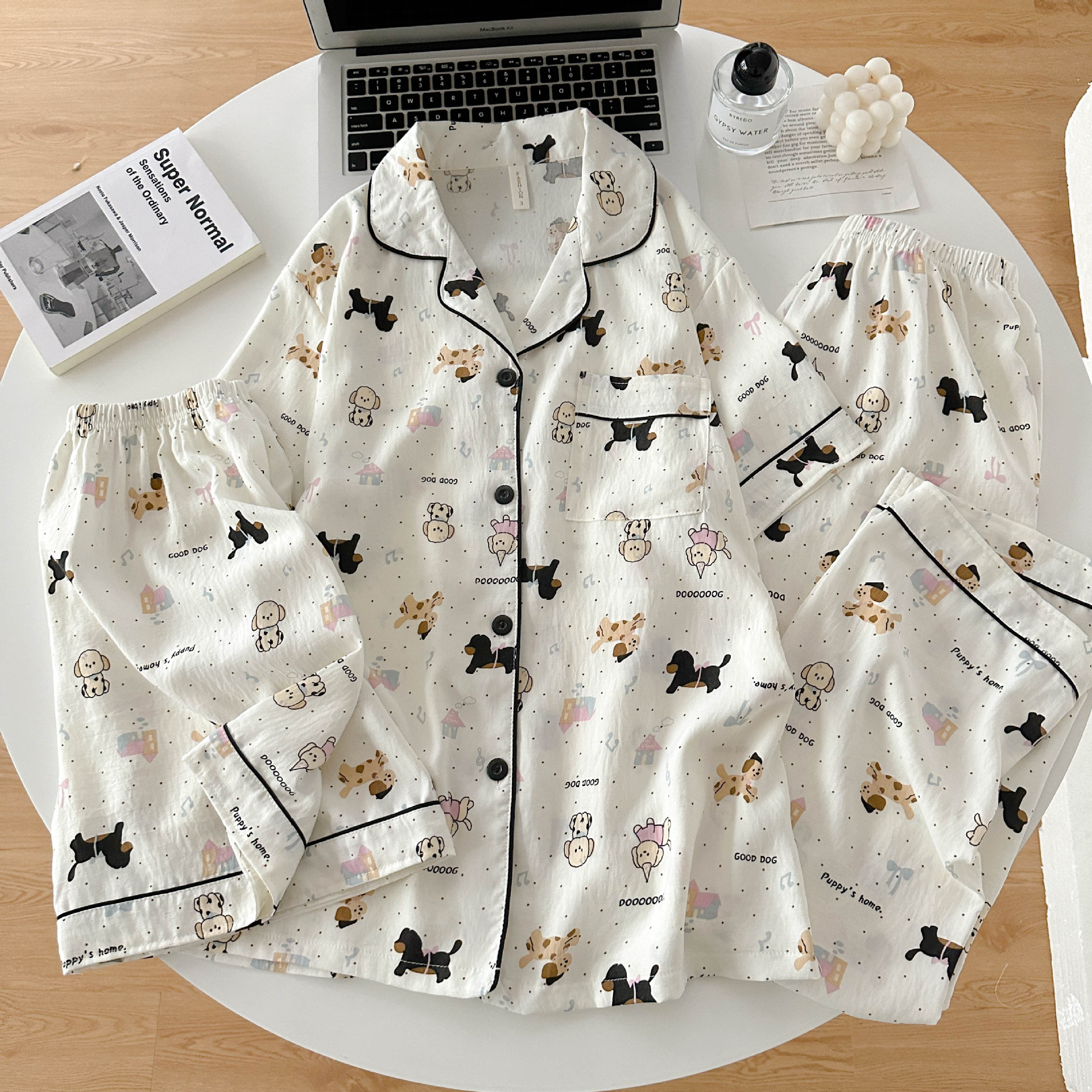 Al por mayor transfronterizo de tres piezas nubes algodón pijama cardigán con solapa mangas cortas pantalones cortos de dibujos animados a cuadros ropa para el hogar