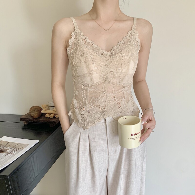 Selling Like Crazy! Butterfly Flower Light Luxury Lace Camisole with Beautiful Back Design, Padded Anti-Slip Bra, Gathered Anti-Exposure Underwear, Tank Top Bralette