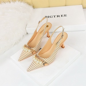 3716-3 Korean version high heeled women's shoes with checkered fabric surface, shallow cut pointed hollow back stra