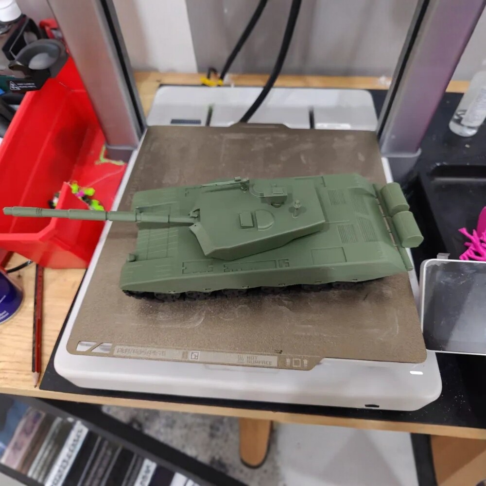 Type 99A main battle tank, Type 99B tank model assembly toy, military model ornament, simulation static model for children.