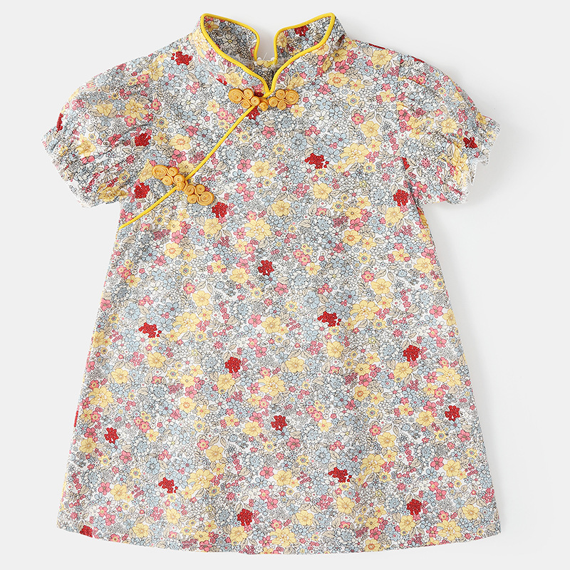 Red and yellow floral pattern